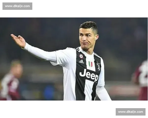 以C罗VS内马尔巅峰对决为轴心的时代足球价值碰撞与巨星荣耀之争